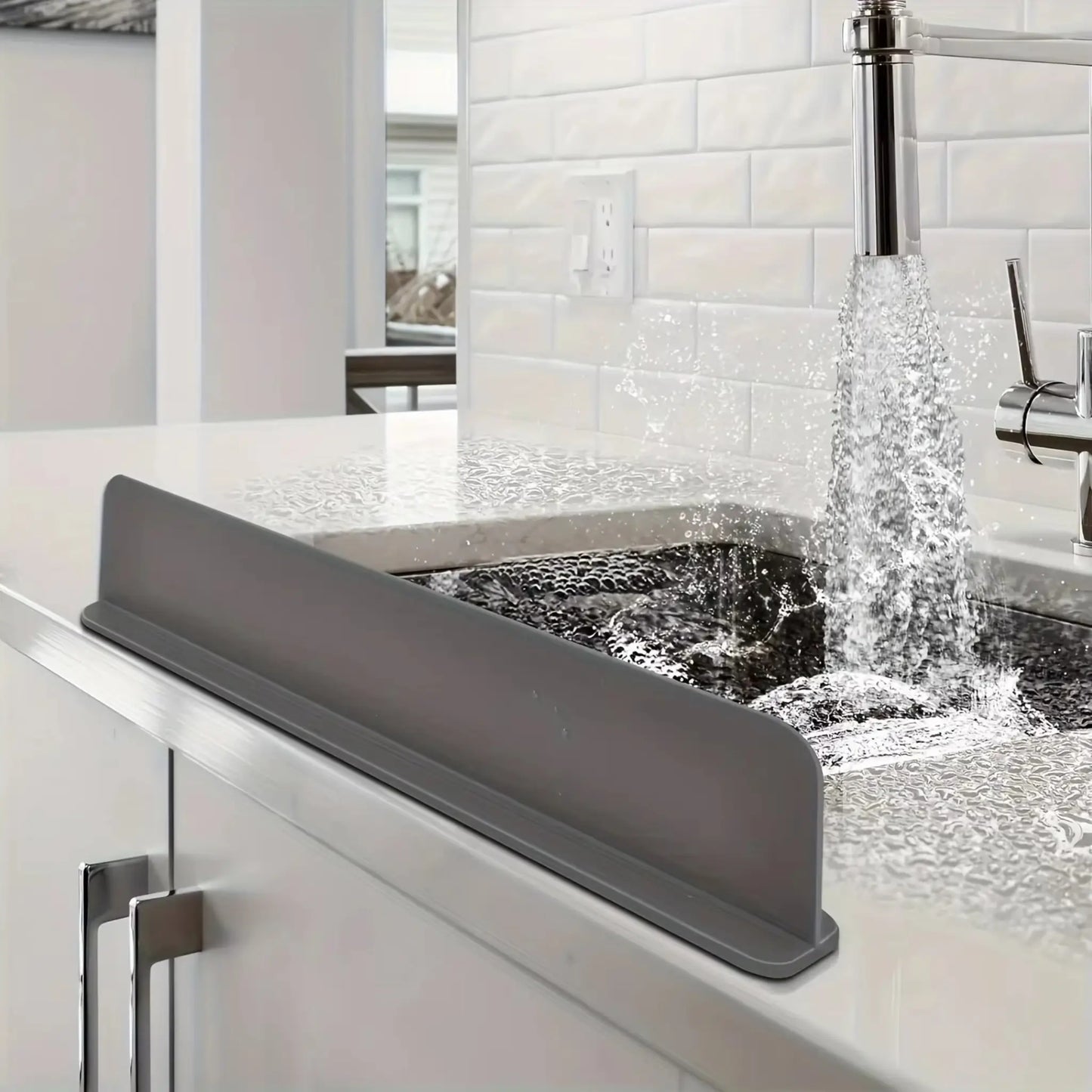 💦 No More Water Mess! Silicone Sink Splash Guard